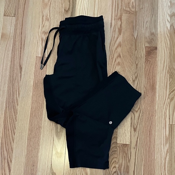 lululemon athletica Pants - Lululemon Athletica Dance Studio Mid Rise Cropped Pant